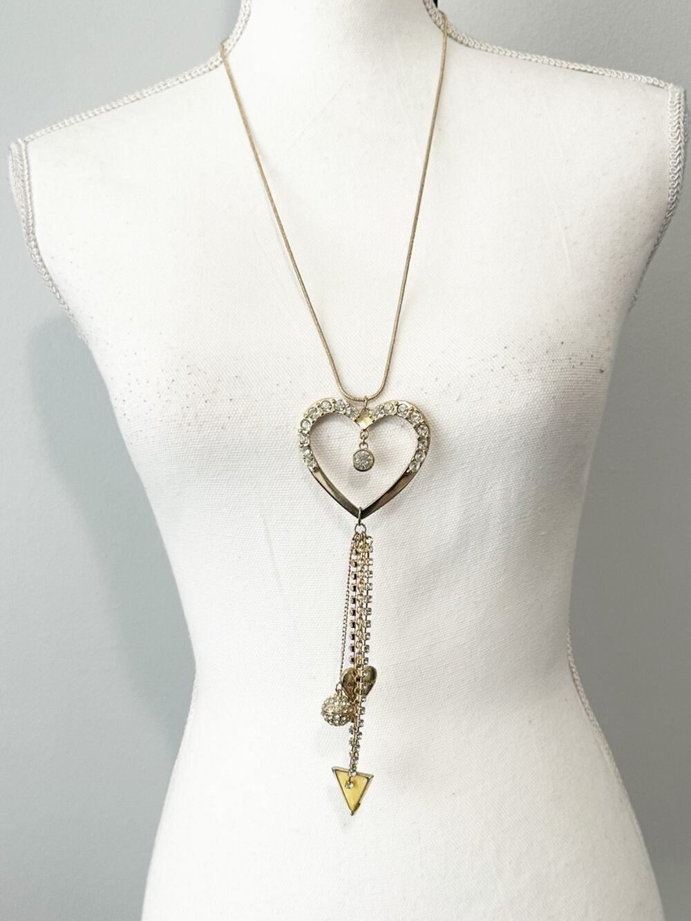 Guess Heart Pendant Tassel Necklace with Crystal Accents vintage collection NWT